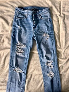 American Eagle Distressed Skinny Jeans